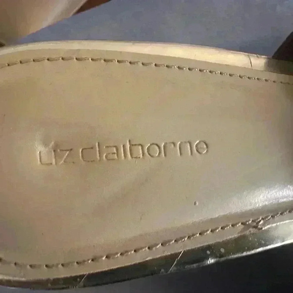 Liz Claiborne Brown Suede Wedge Sandals - Picture 7 of 8